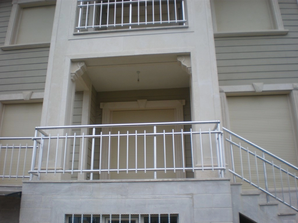 Aluminum Railing