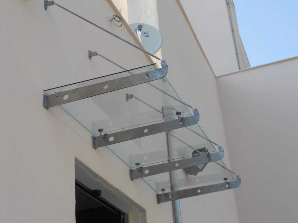 Stainless Eaves